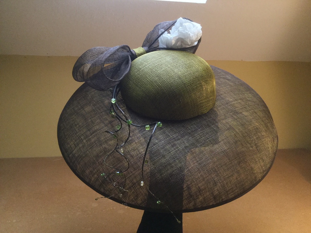Brown & Avocado Sinamay -60L